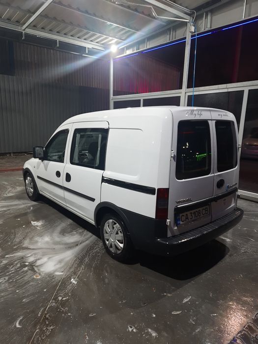 Opel Combo продам.