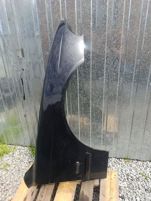 BMW E39 błotnik prawy przód