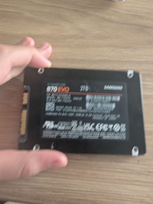 Samsung 870 Evo 2tb prawie jak nowy