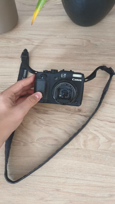 Aparat canon G12