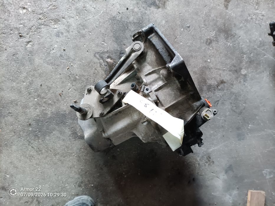 Caixa velocidades Peugeot 206 11