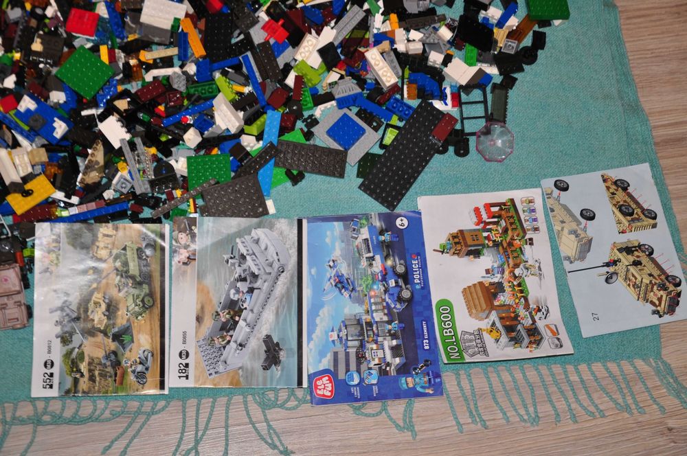 L5939. Klocki kompatybilne, pasujące do LEGO, minifigurki 4,10 kg