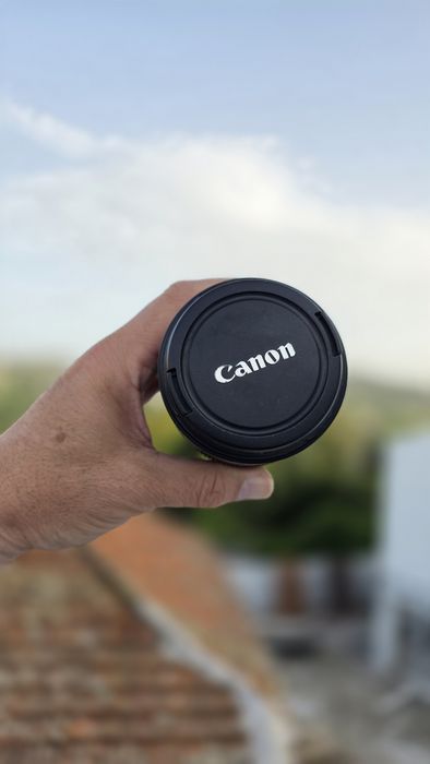 Canon ef 100mm f2.8 is usm macro