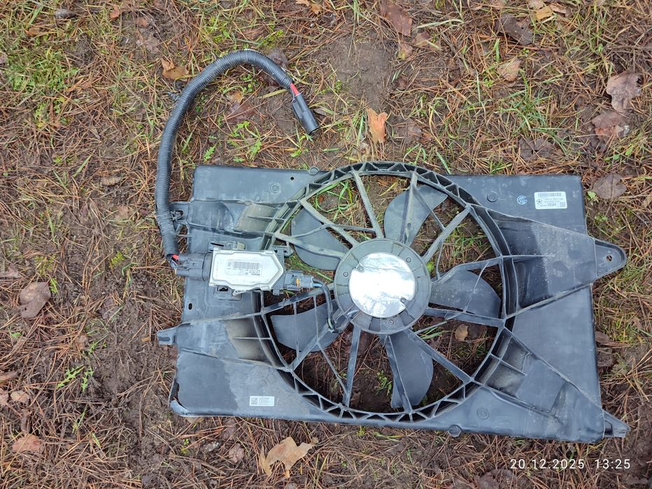 Дифузор jeep cherokee kl 2017р. 2.4