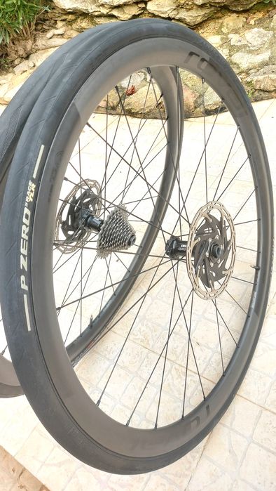 Rodas Roval Alpinist CL Carbon – DT Swiss 350 – Como Novas