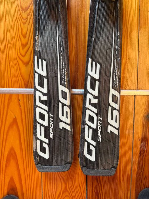 Sprzedam sprzęt narciarski