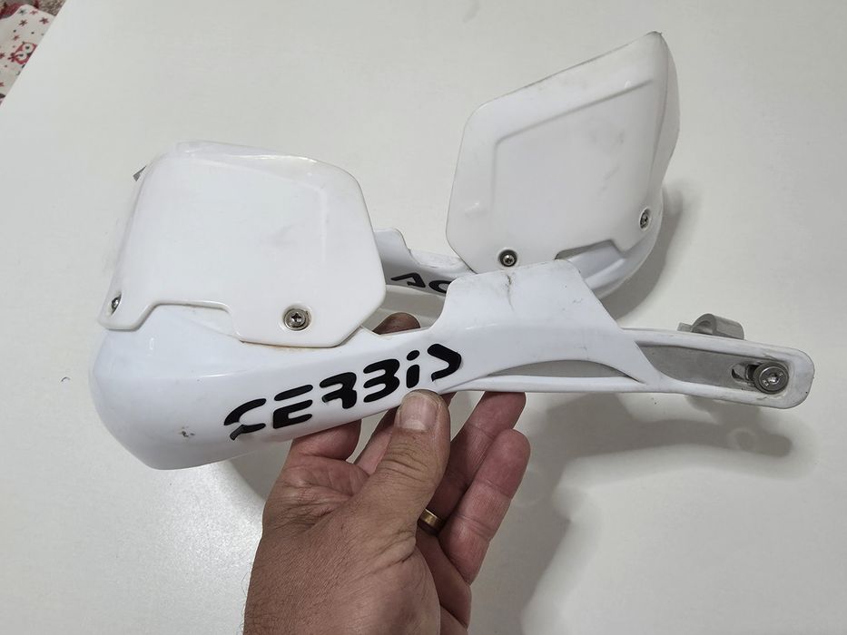 Proteção de mãos Acerbis