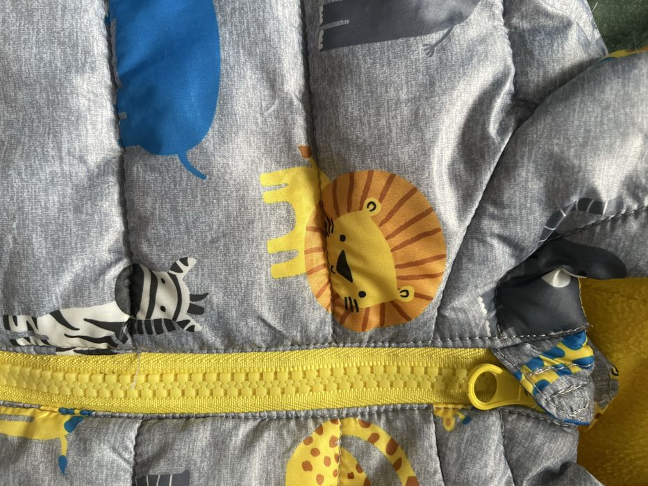 Продам дитячу куртку