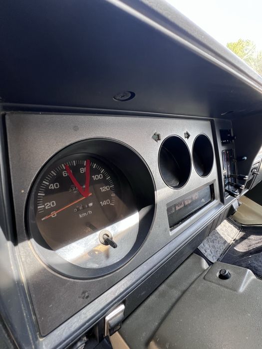 Toyota dyna 250 .