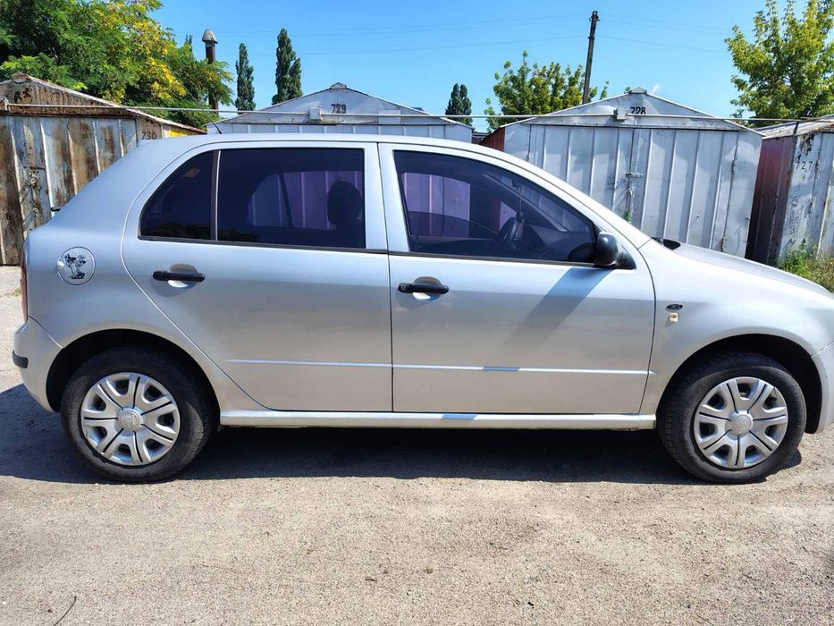 Skoda Fabia 1.4 в отличном состоянии , все работает !