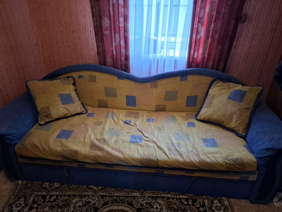 Продам диван б/у