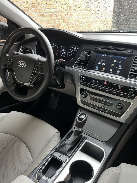 Hyundai Sonata Sport