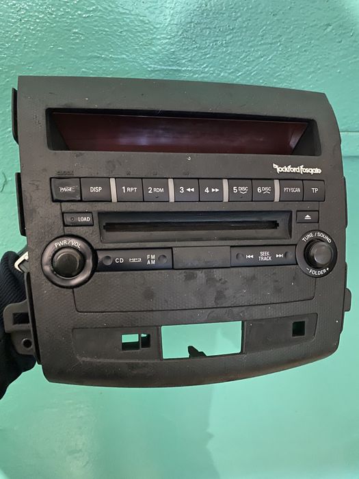 Панель магнітоли Оutlender XL