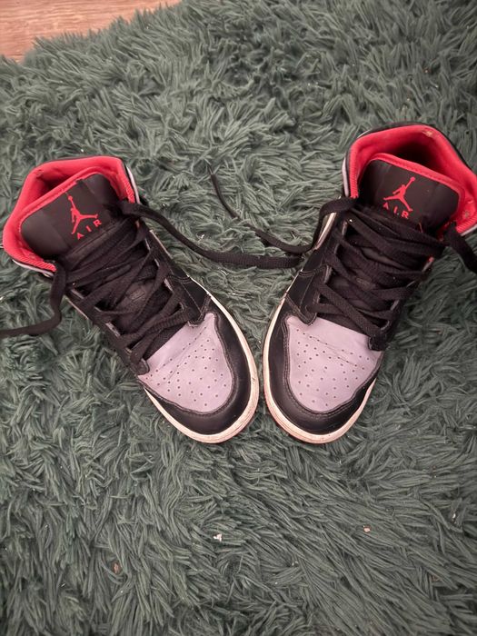 nike air jordan 1 mid