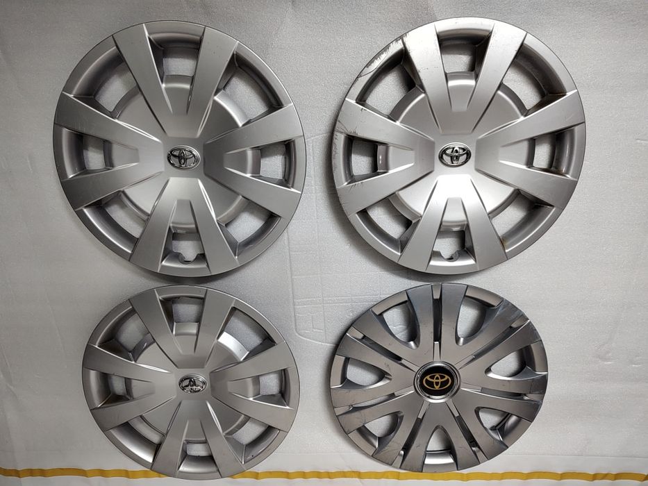 Колісні ковпачки Toyota R16 Original