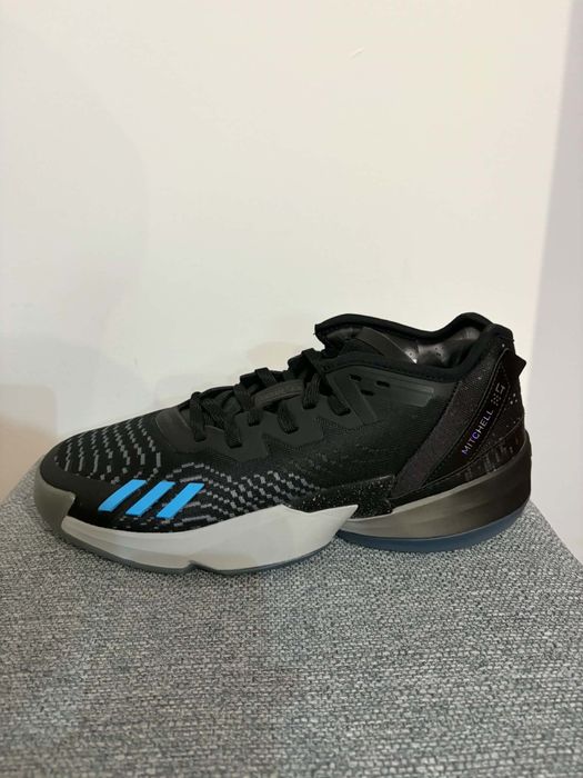 Adidas D.O.N Issue 4 męskie nowe 45⅓