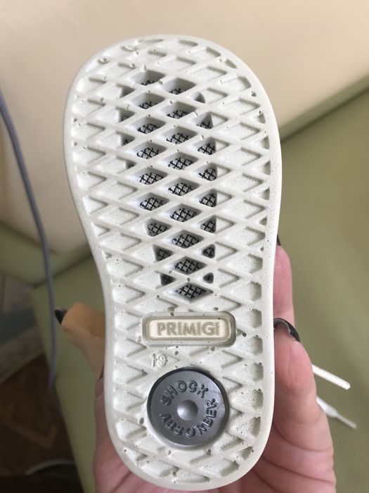 Ботинки на девочку