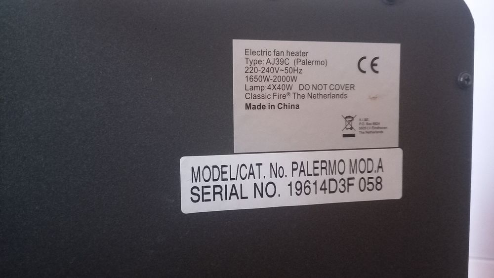 Lareira elétricas com 4 rodas
