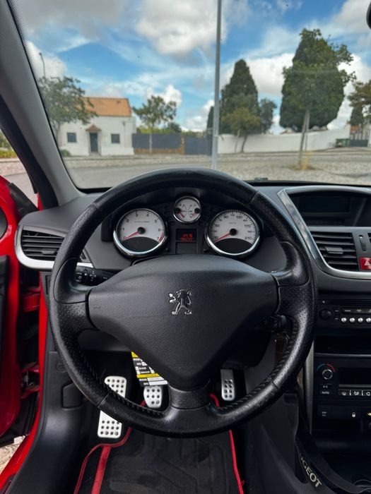 Peugeot 207 GT 2010