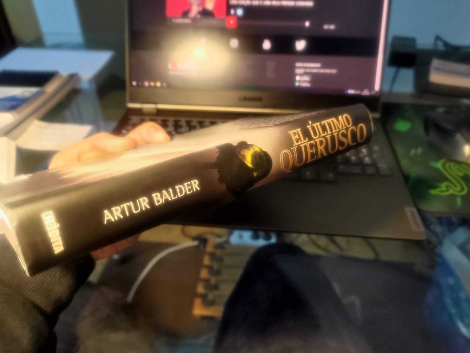 El Último Querusco - Artur Balder