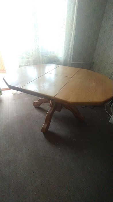 Стол и 4 стула из дуба КОМПЛЕКТ