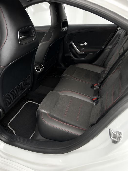 Mercedes CLA 180d Automatic (2019) – Pack AMG Full, Teto Panorâmico e Widescreen