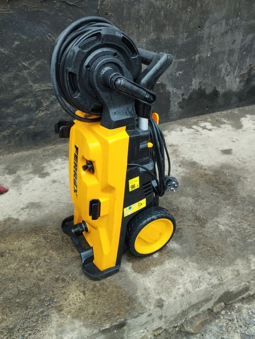 Продам авто мойку