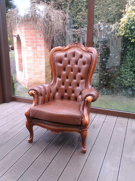 Fotel Ludwik Rzeźbiony Skóra Antyk