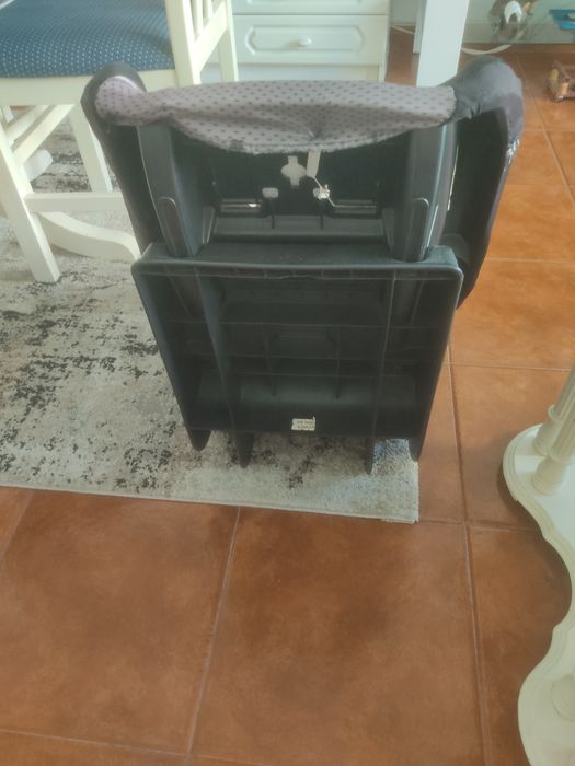 Cadeira de bebe auto