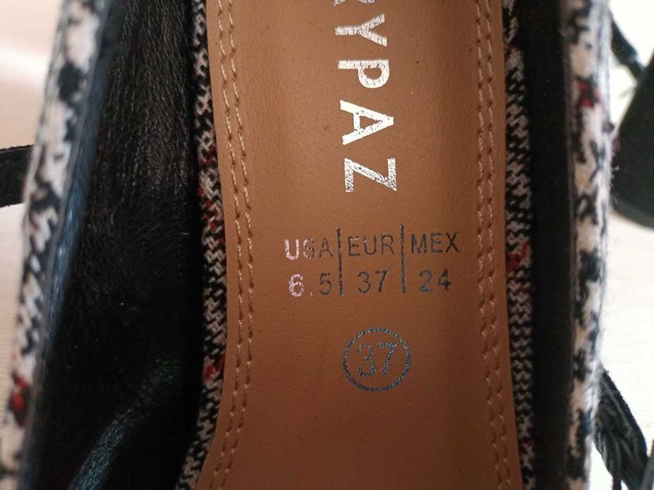 Чудові туфлі від Marypaz 37 р