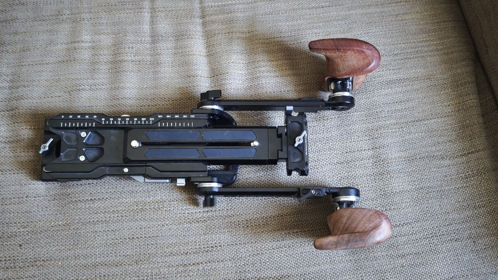 SmallRig Shoulder Rig