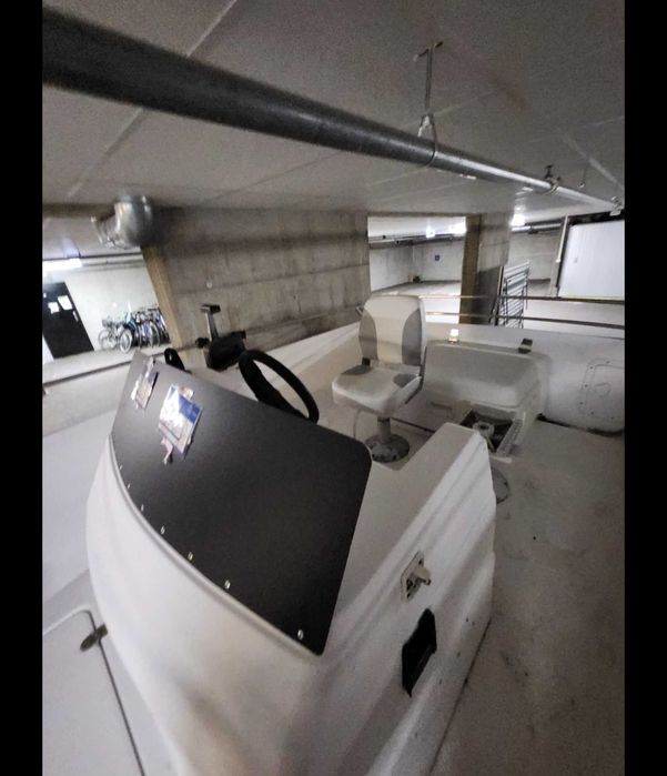 Łodź motorowa Nor -dan 19 stóp 2005 rok , silnik 3.0 mercruiser 135 KM