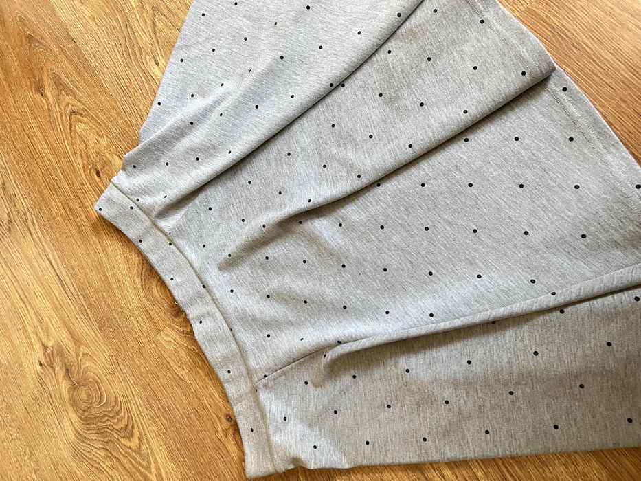 Спідниця розкльошеного крою розміру xl