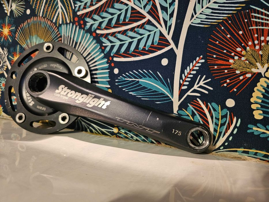 Korba Stronglight Oxale ISIS 175mm replica team 250 France cold Forged