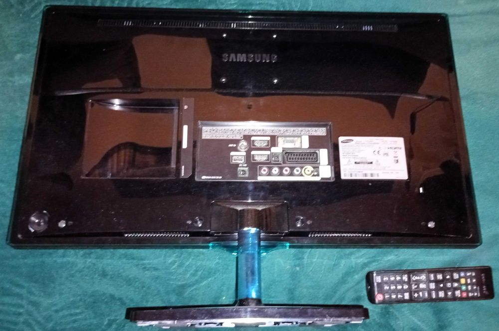 monitor Samsung T27D390EW 27" czytaj opis