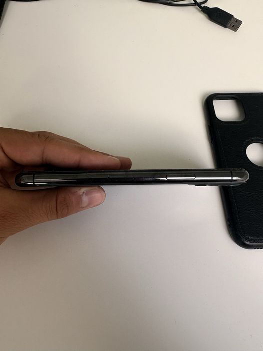 Iphone 11 pro stan idealny