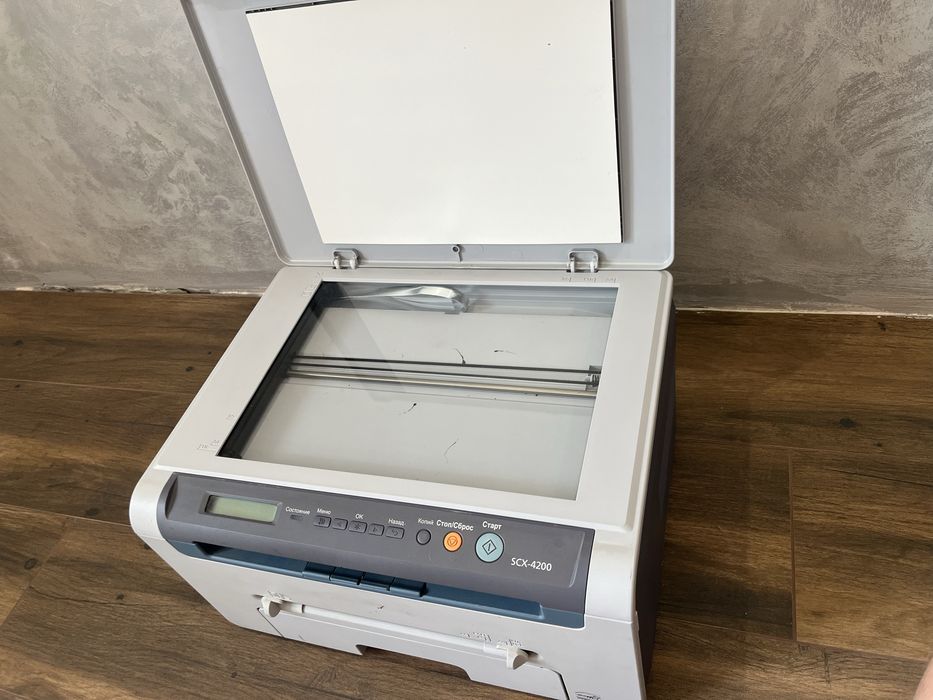 Принтер Samsung SCX-4200
