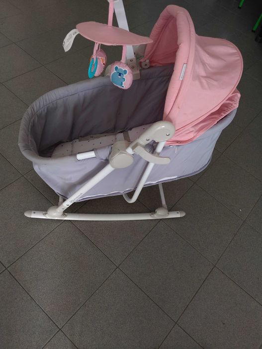 Berço para bebê relaxar