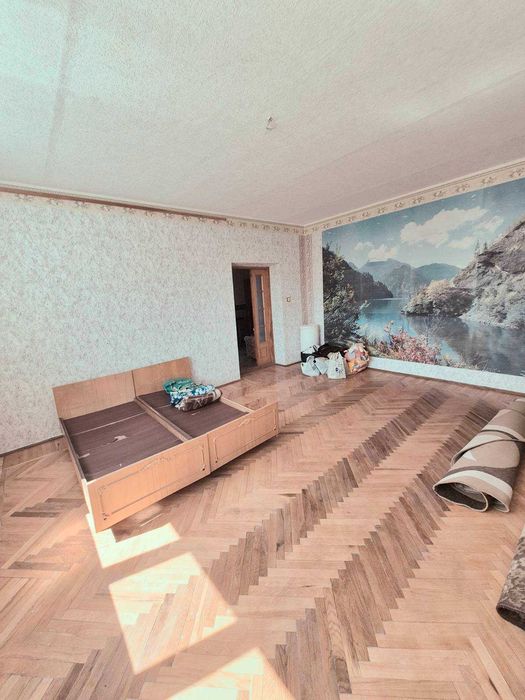 Продам гарний, доглянутий будинок для великої сім'ї+ 36 соток з/д.