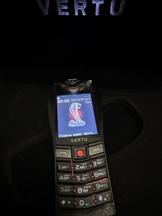 Vertu snake чорний новий.