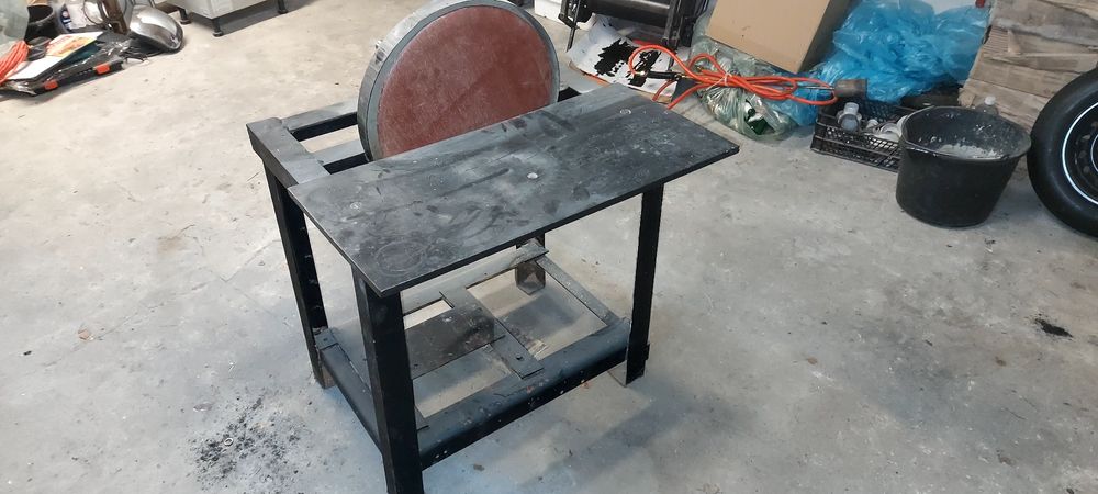 Stolik szlifierski