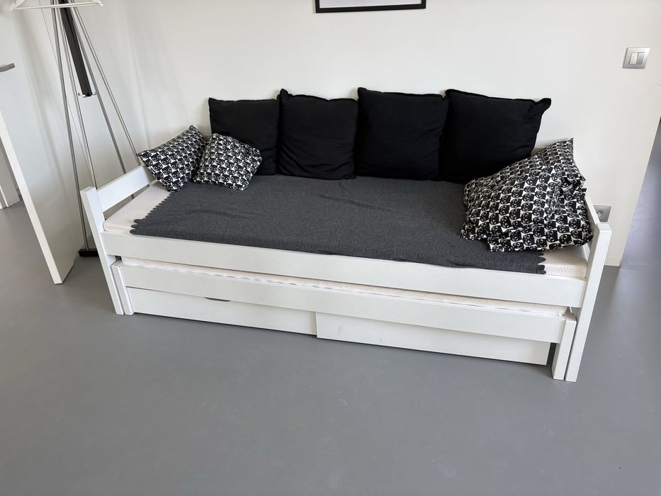 Łóżko Hemnes - IKEA - 3 w 1 - dwa materace - pojemniki - leżanka
