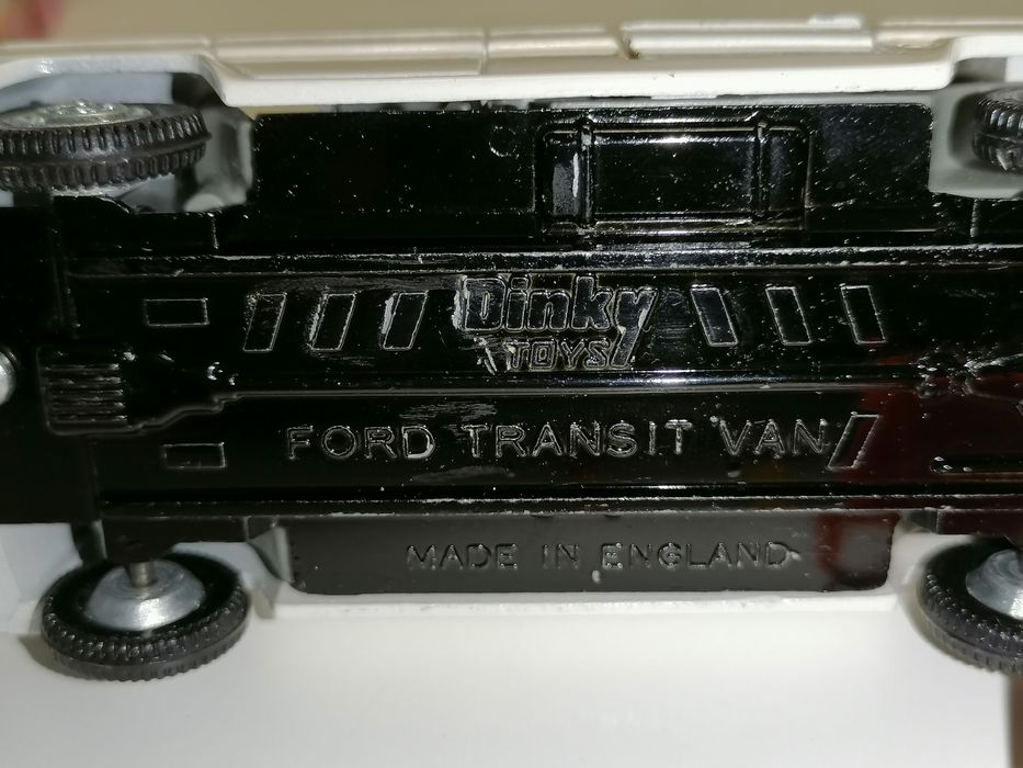 Dinky Toys Ford Transit Van