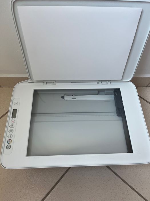 Impressora HP deskjet 2710e