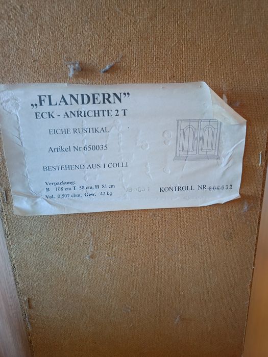 Dębowy kredens / witryna narożna FLANDERN – Eiche Rustikal
