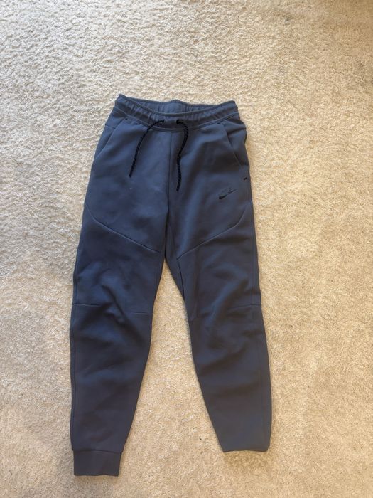 nike tech fleece pants legit