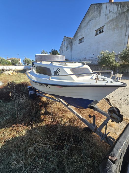 Barco com documentação Troca