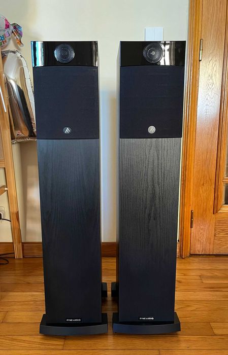 Colunas Fyne Audio F302