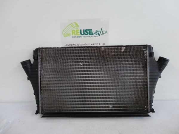 Radiador do intercooler SAAB 9-3 Sedan (YS3F)