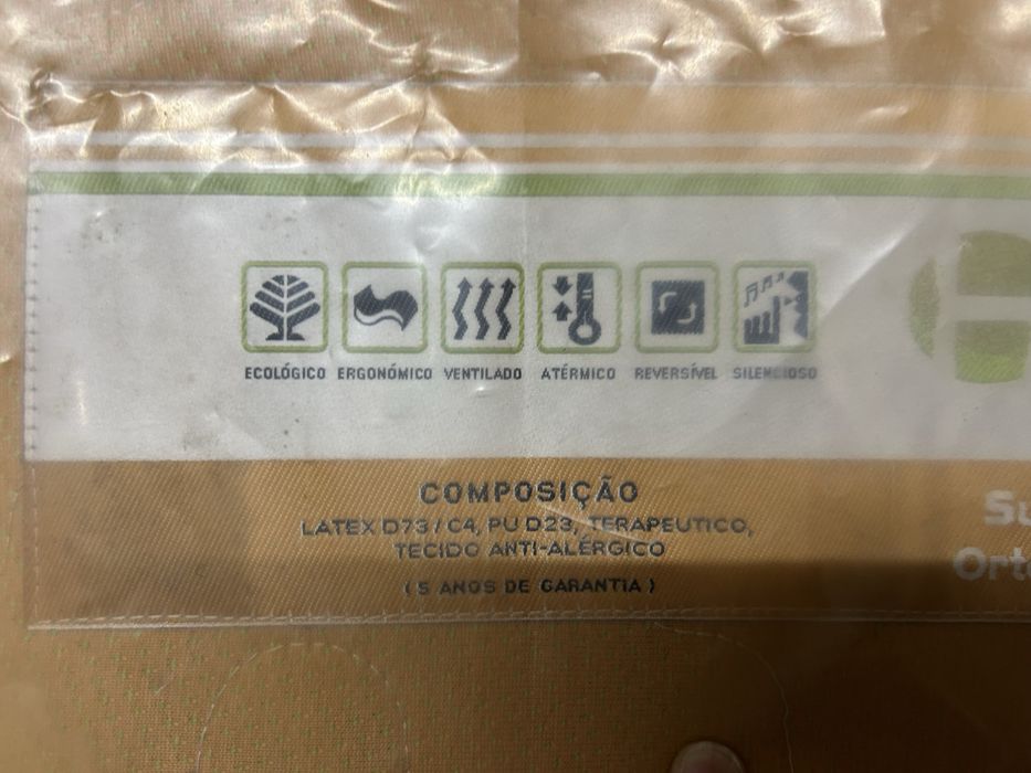 Colchǎo articulado 190x140 bom estado